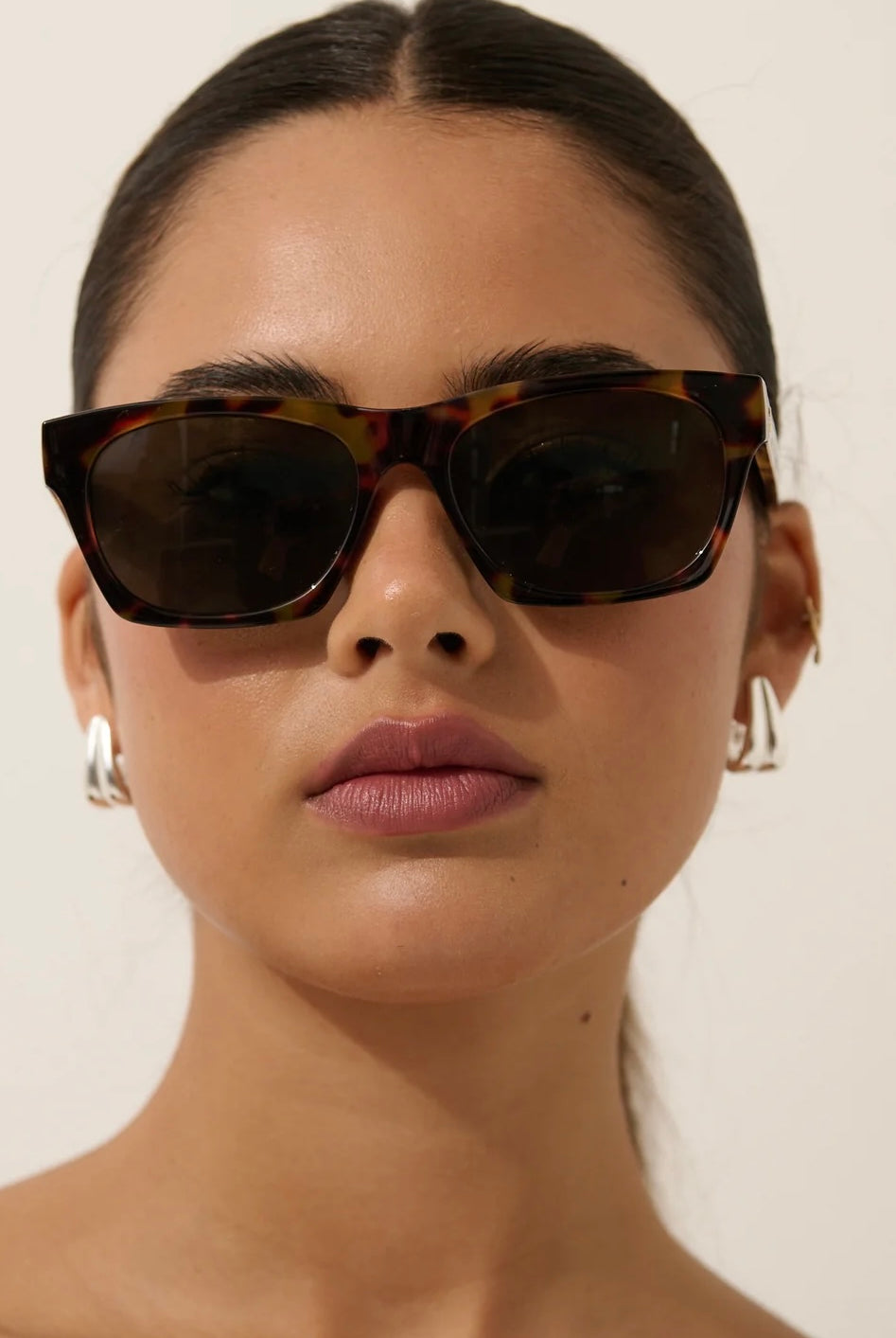 ANGELS WHISPER | RIA SQUARE SUNGLASSES IN TORT | Bohemian Love Runway
