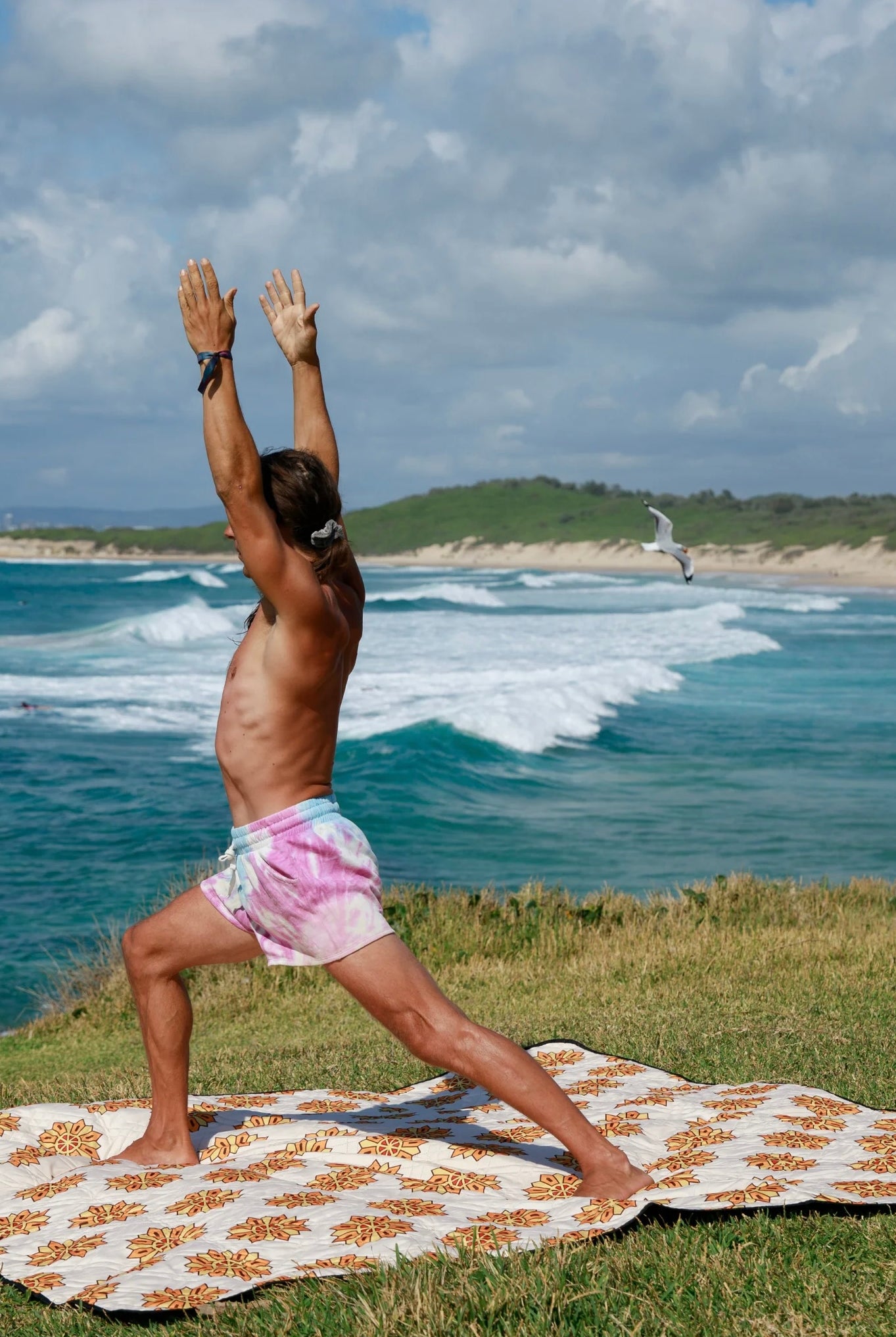 SALTWATER PICNIC CO | MANDALA PICNIC RUG | Bohemian Love Runway