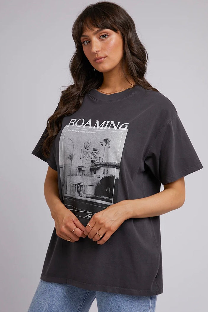 ALL ABOUT EVE | ROAMING TEE WASHED BLACK | Bohemian Love Runway