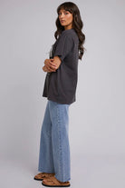 ALL ABOUT EVE | ROAMING TEE WASHED BLACK | Bohemian Love Runway