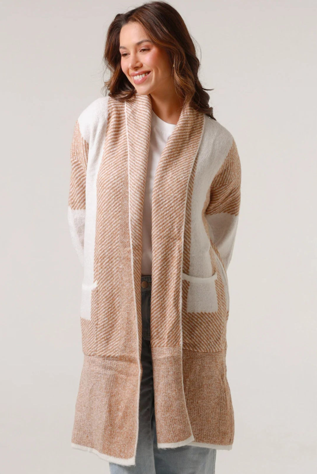 CHARLOTTE THE LABEL | IVY KNIT CARDIGAN BEIGE | Bohemian Love Runway