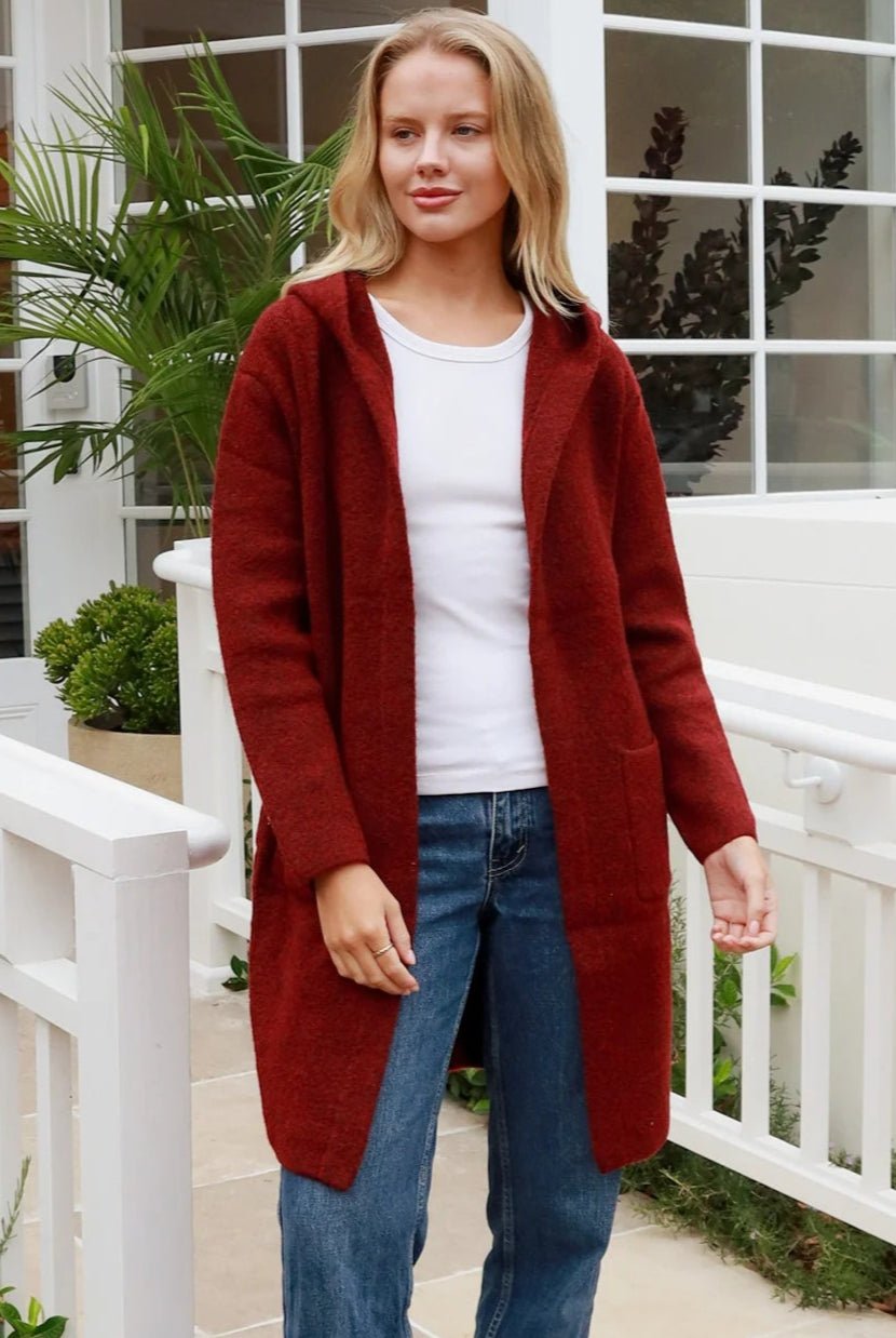 CHARLOTTE THE LABEL | WEEKEND HOODIE KNIT JACKET BURGUNDY | Bohemian Love Runway