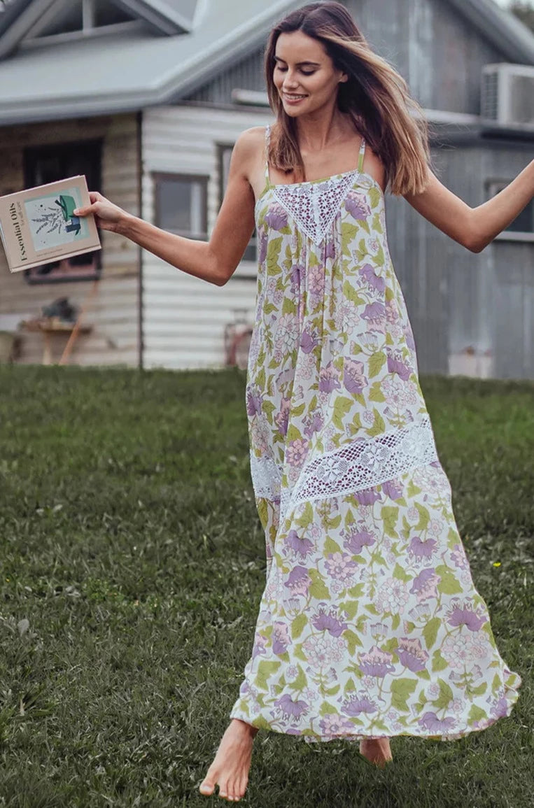 LOVE ST | DRIFT AWAY DRESS VIOLET | Bohemian Love Runway