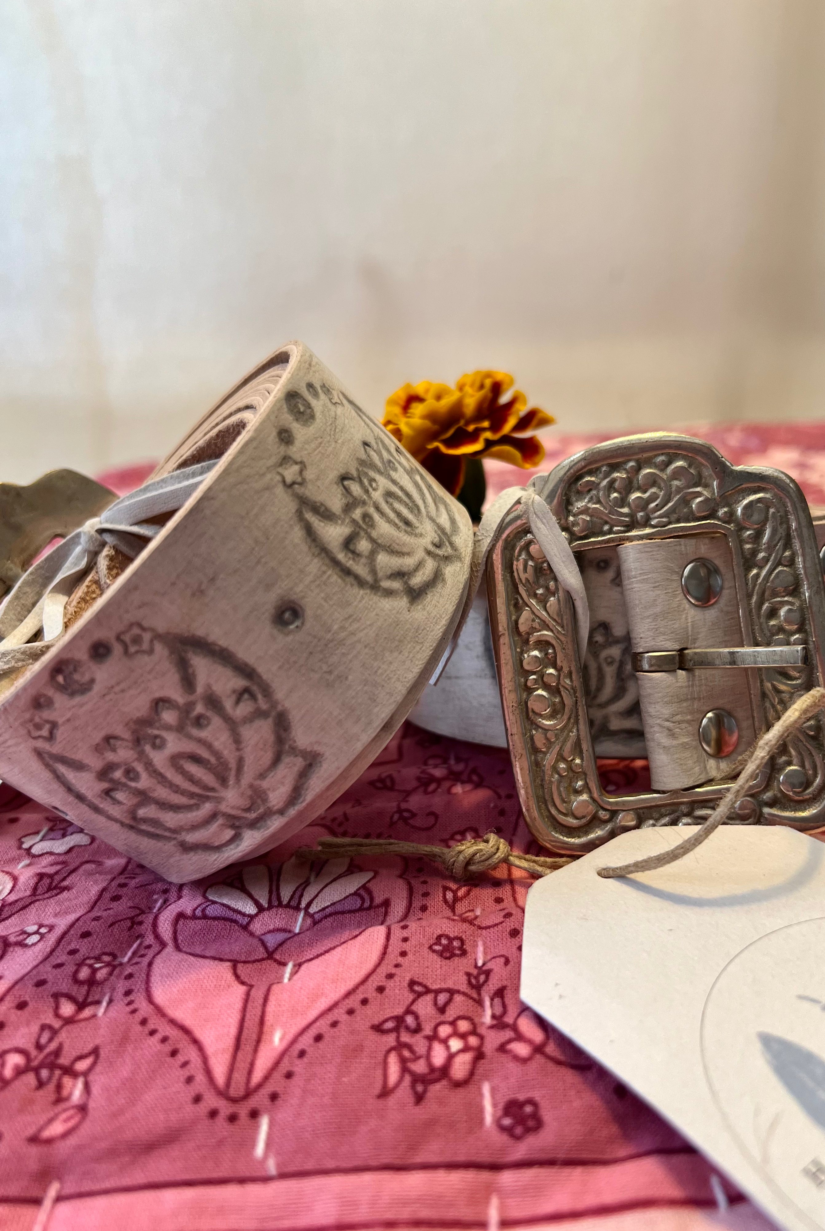 HOUSE OF SKYE | COSMIC LOVE LEATHER BELT VINTAGE WHITE | Bohemian Love Runway