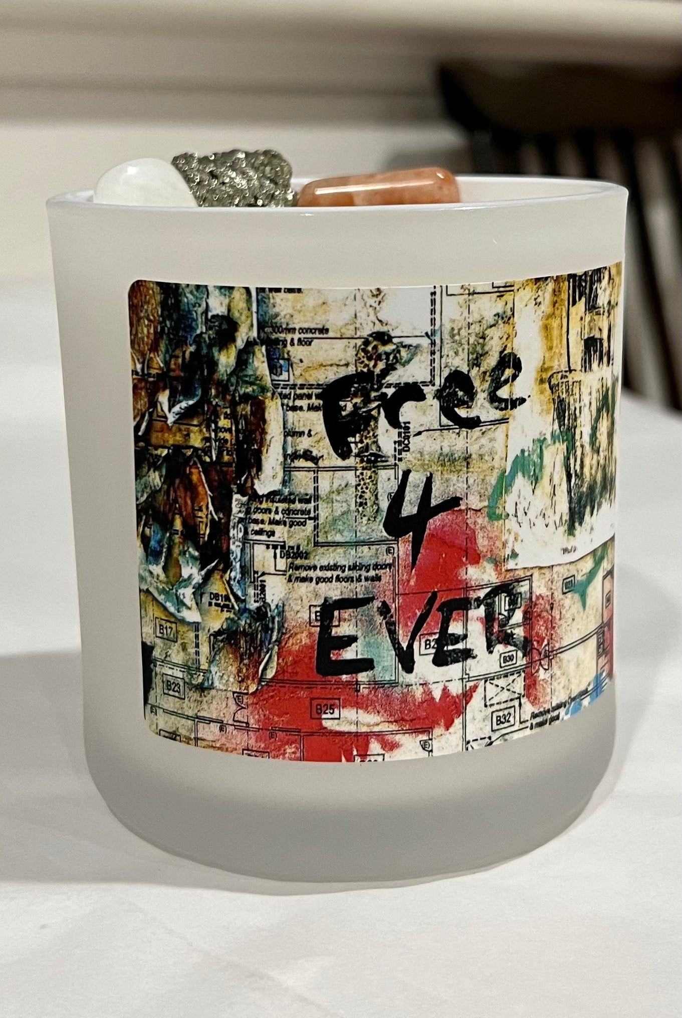 SALT AND RAINBOWS | FREE 4 EVER CRYSTAL CANDLE LIMITED EDITION | Bohemian Love Runway