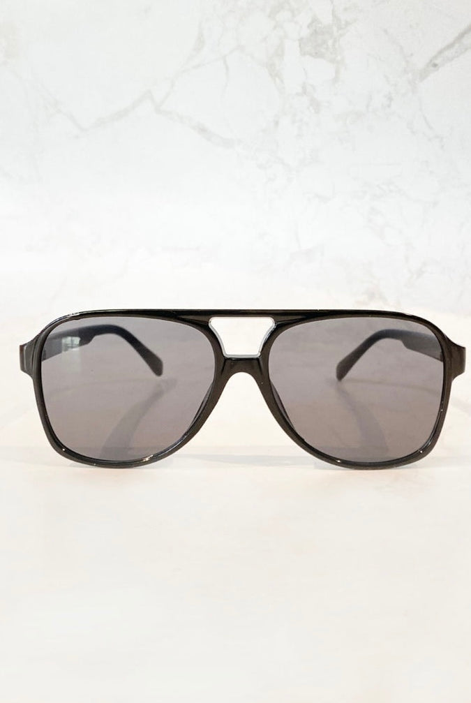 ANGELS WHISPER | MUSTY AVIATOR SUNGLASSES BLACK | Bohemian Love Runway