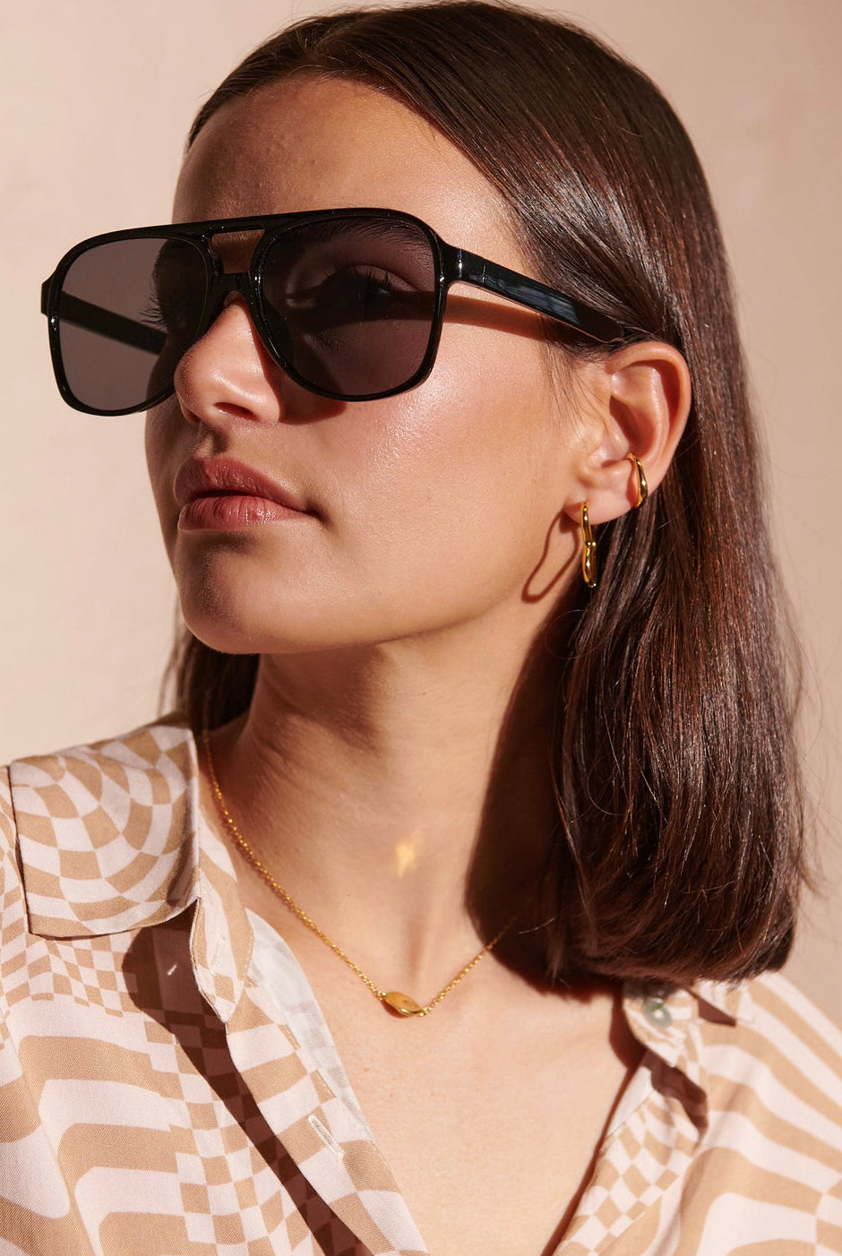 ANGELS WHISPER | MUSTY AVIATOR SUNGLASSES BLACK | Bohemian Love Runway
