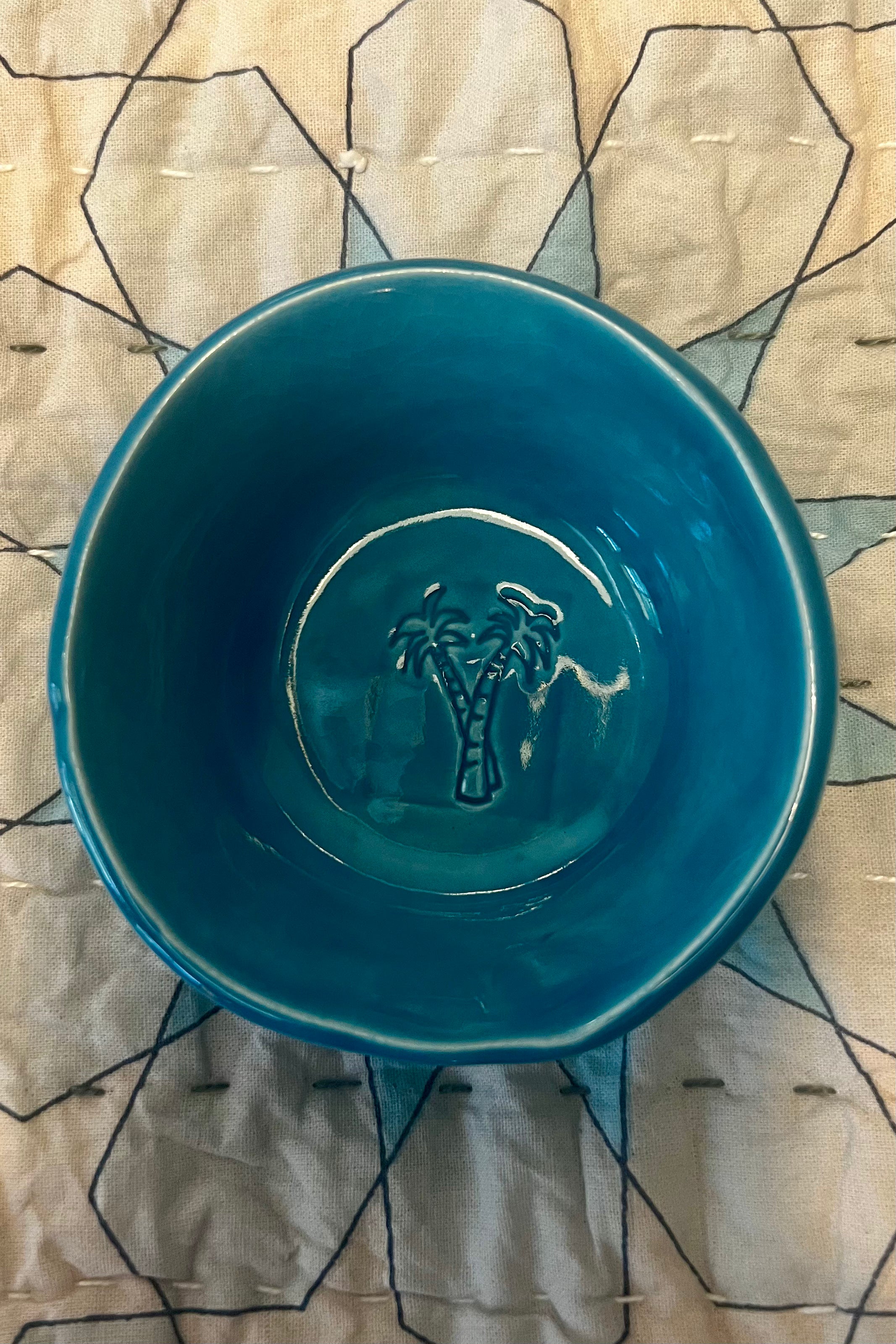 CAROLINE C | LITTLE BOWL TURQUOISE PALM | Bohemian Love Runway