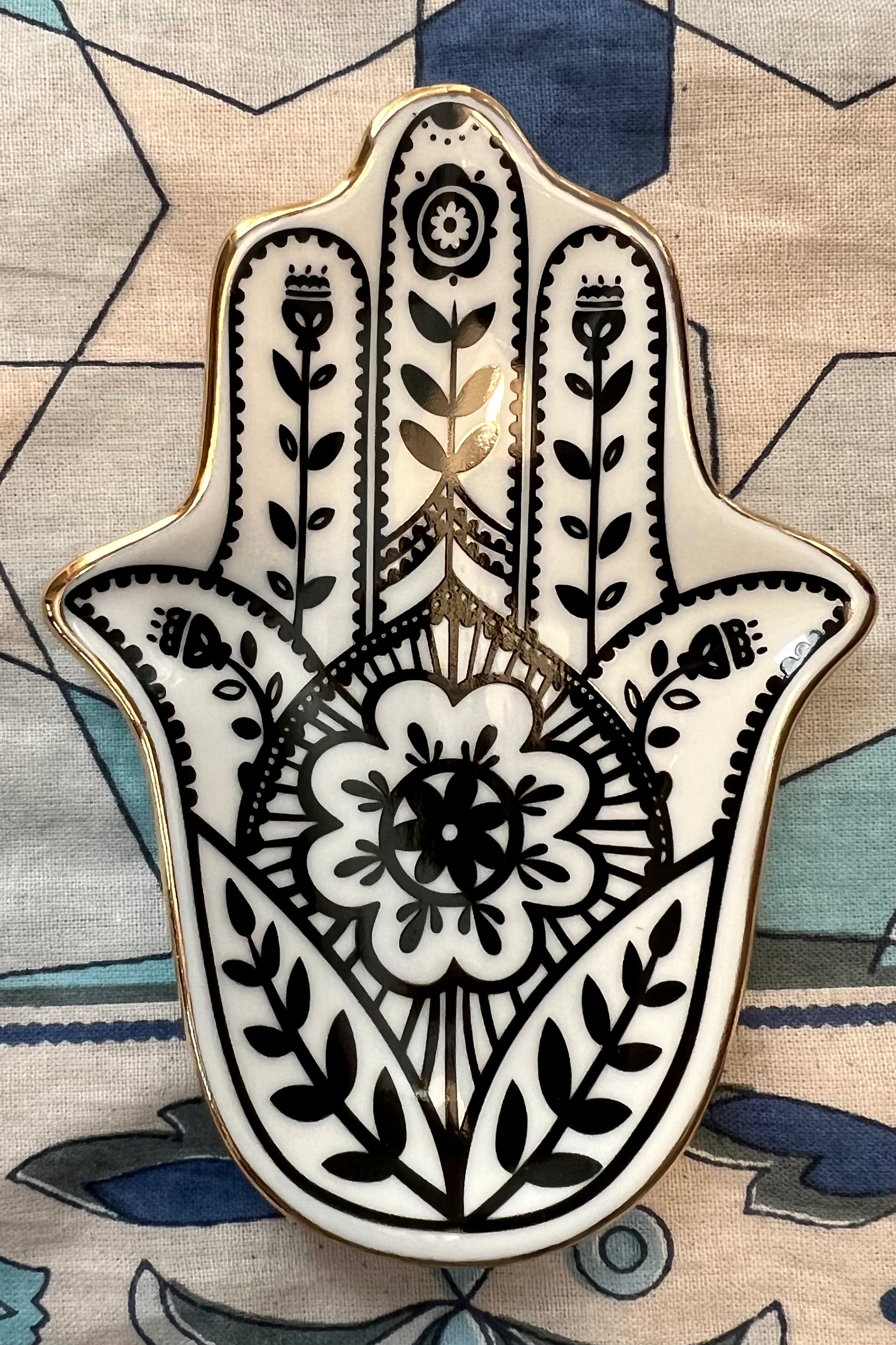 BOHEMIAN LOVE RUNWAY | PALM CERAMIC DISH | Bohemian Love Runway