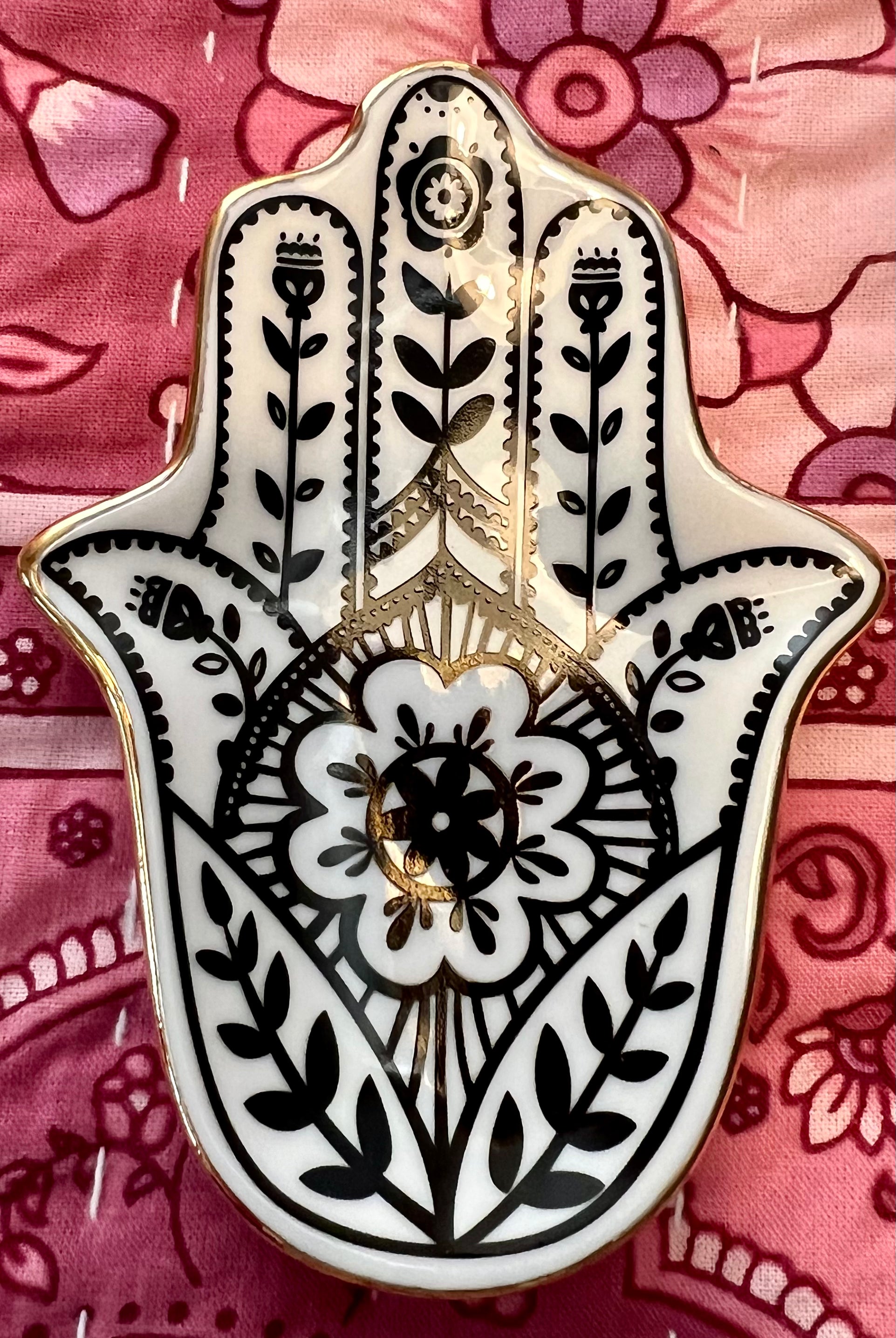 BOHEMIAN LOVE RUNWAY | PALM CERAMIC DISH | Bohemian Love Runway