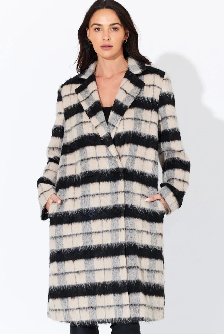 JATEA | VAIL TRENCH COAT | Bohemian Love Runway