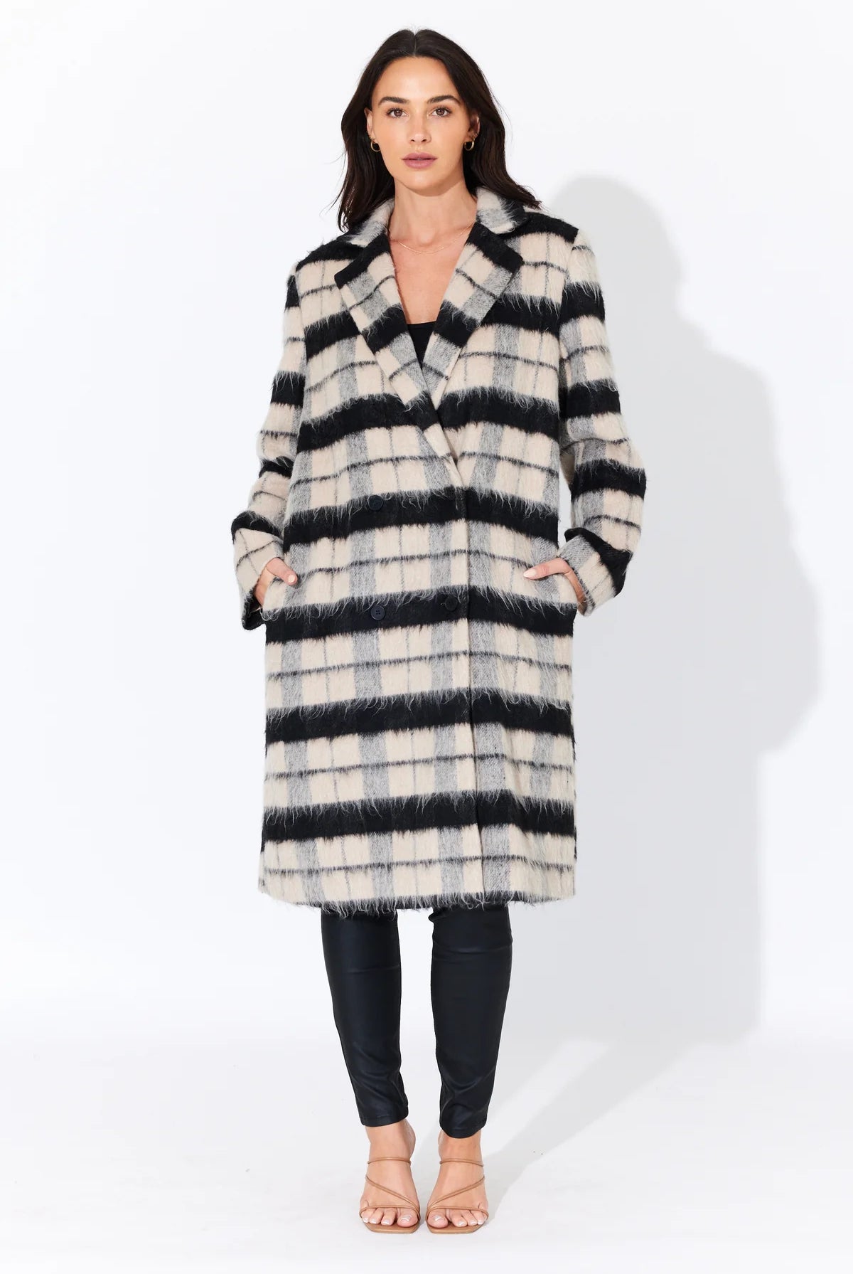 JATEA | VAIL TRENCH COAT | Bohemian Love Runway