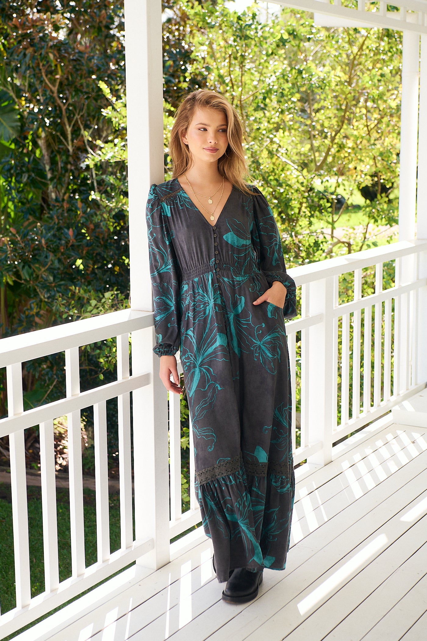 JAASE | MIDNIGHT LILLY LONG SLEEVE CARMEN MAXI DRESS | Bohemian Love Runway