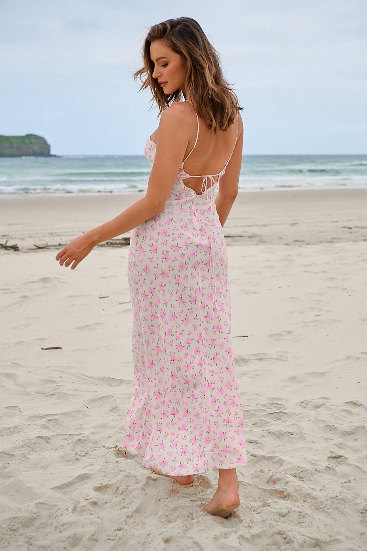 JAASE | AMORA JUNNI DRESS | Bohemian Love Runway