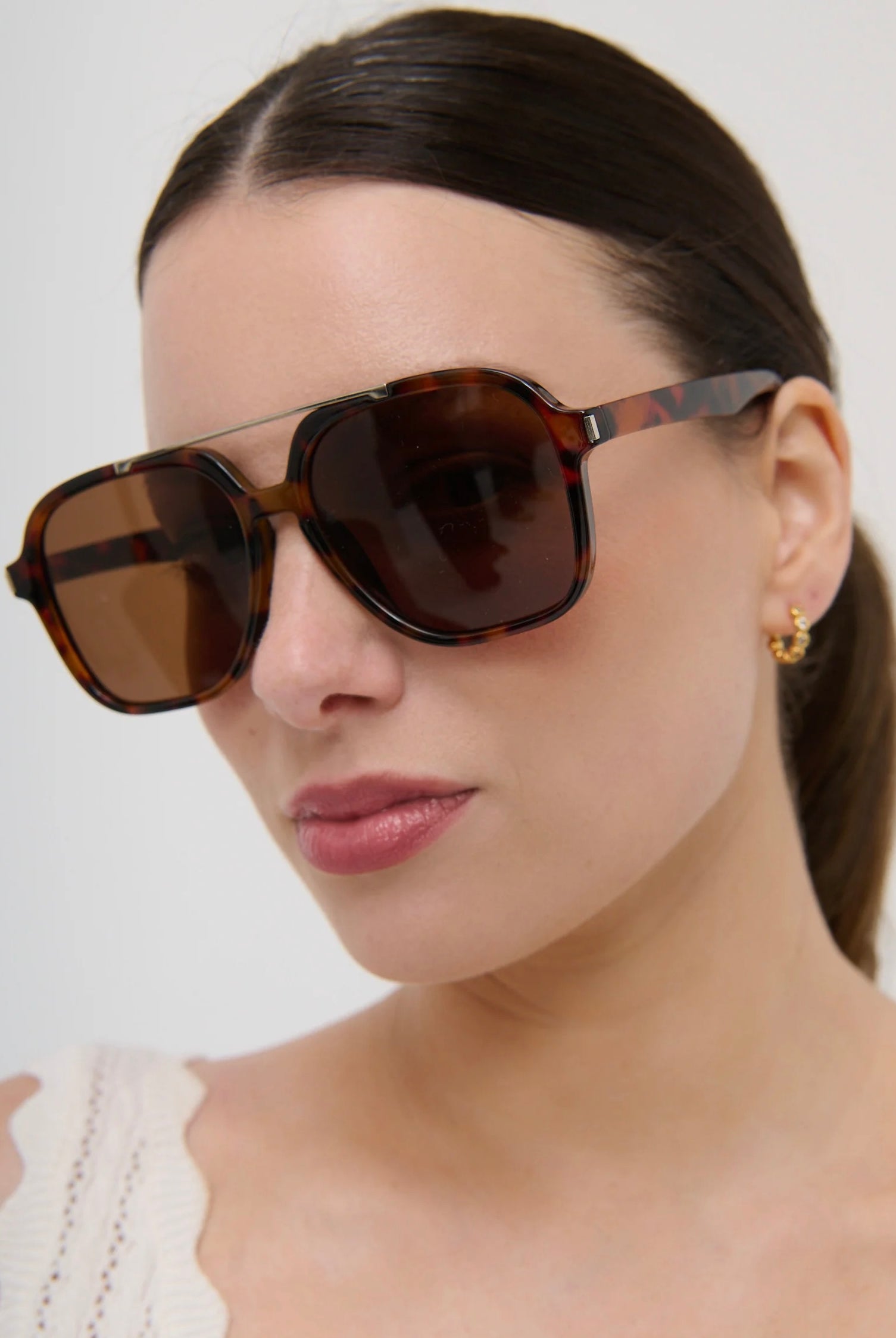 Lustre & Sage Giselle tortoiseshell oversized square aviator sunglasses with amber Category 3 lenses