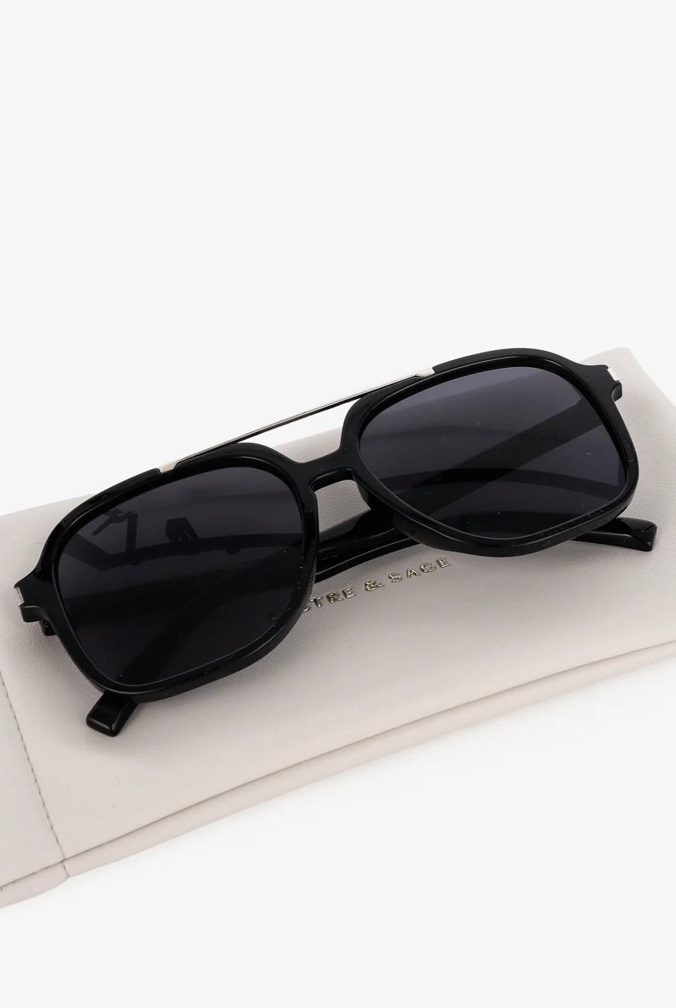 Lustre Sage Giselle black oversized square aviator sunglasses with smoke lenses for women
