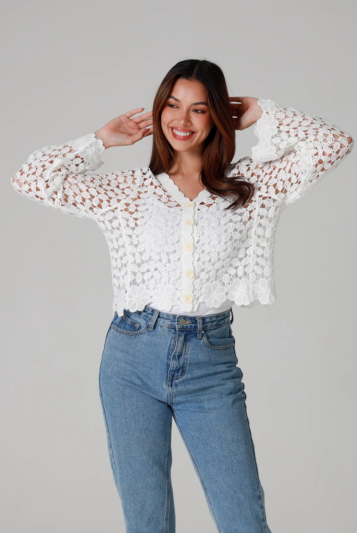 WILLOW | DAISY COTTON CROCHET CARDIGAN WHITE | Bohemian Love Runway