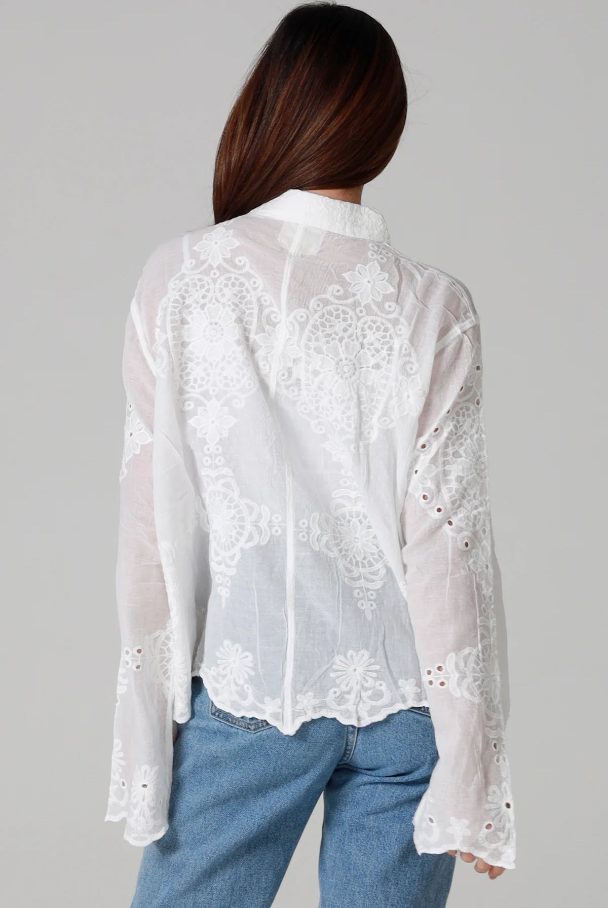 WILLOW | POET COTTON EMBROIDERY FLORAL SHIRT WHITE | Bohemian Love Runway