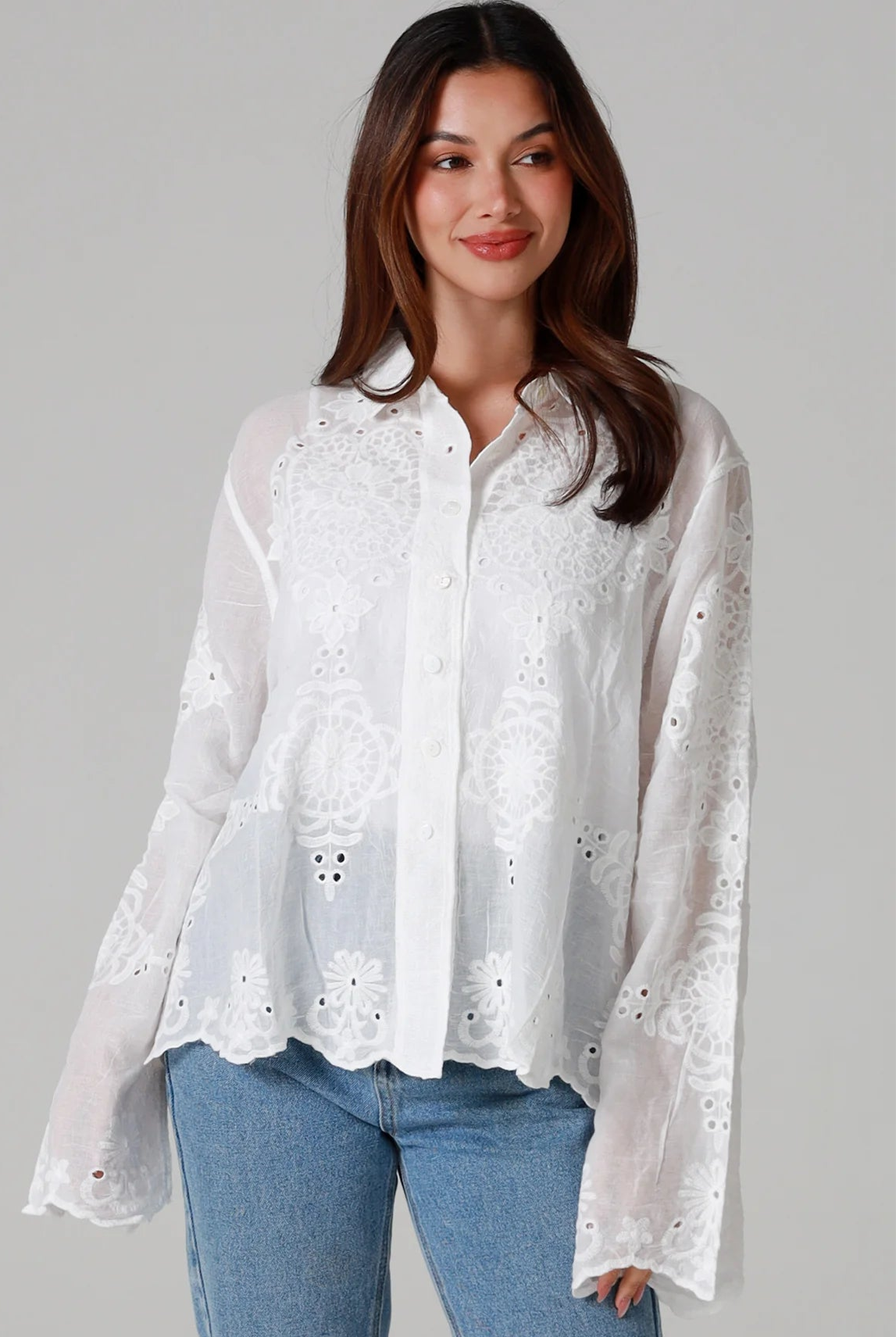 WILLOW | POET COTTON EMBROIDERY FLORAL SHIRT WHITE | Bohemian Love Runway
