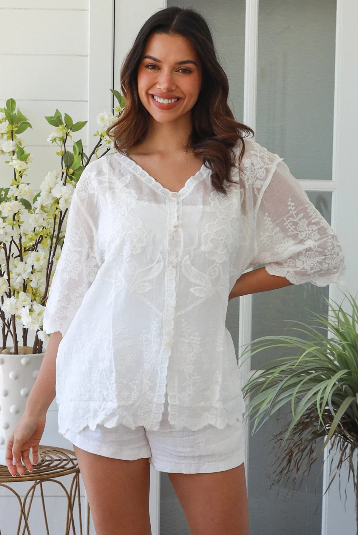 White cotton embroidered blouse with V-neck and scalloped edges – women’s tops Australia summer style