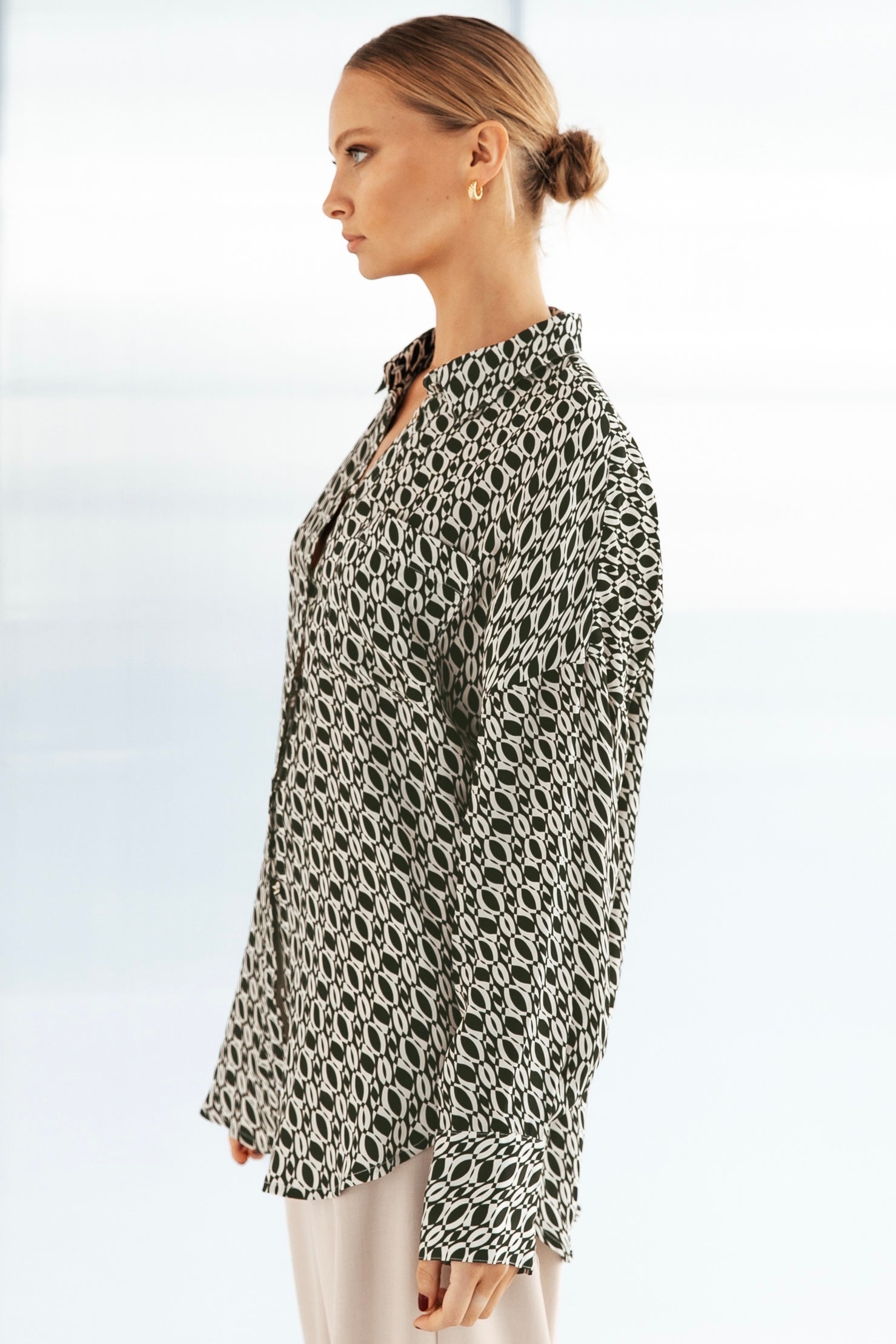 WHITE CLOSET | SOLINA SHIRT | Bohemian Love Runway