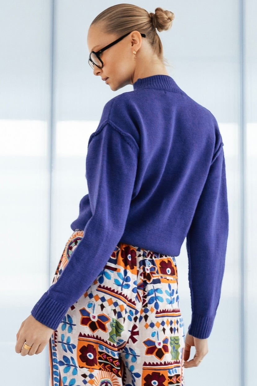 WHITE CLOSET | SESAME KNIT COBALT | Bohemian Love Runway