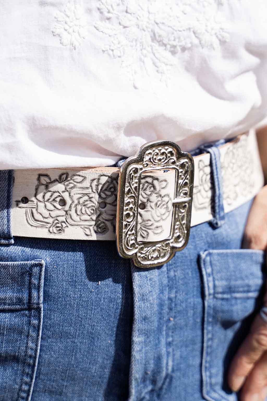HOUSE OF SKYE | DESERT ROSE LEATHER BELT VINTAGE WHITE | Bohemian Love Runway