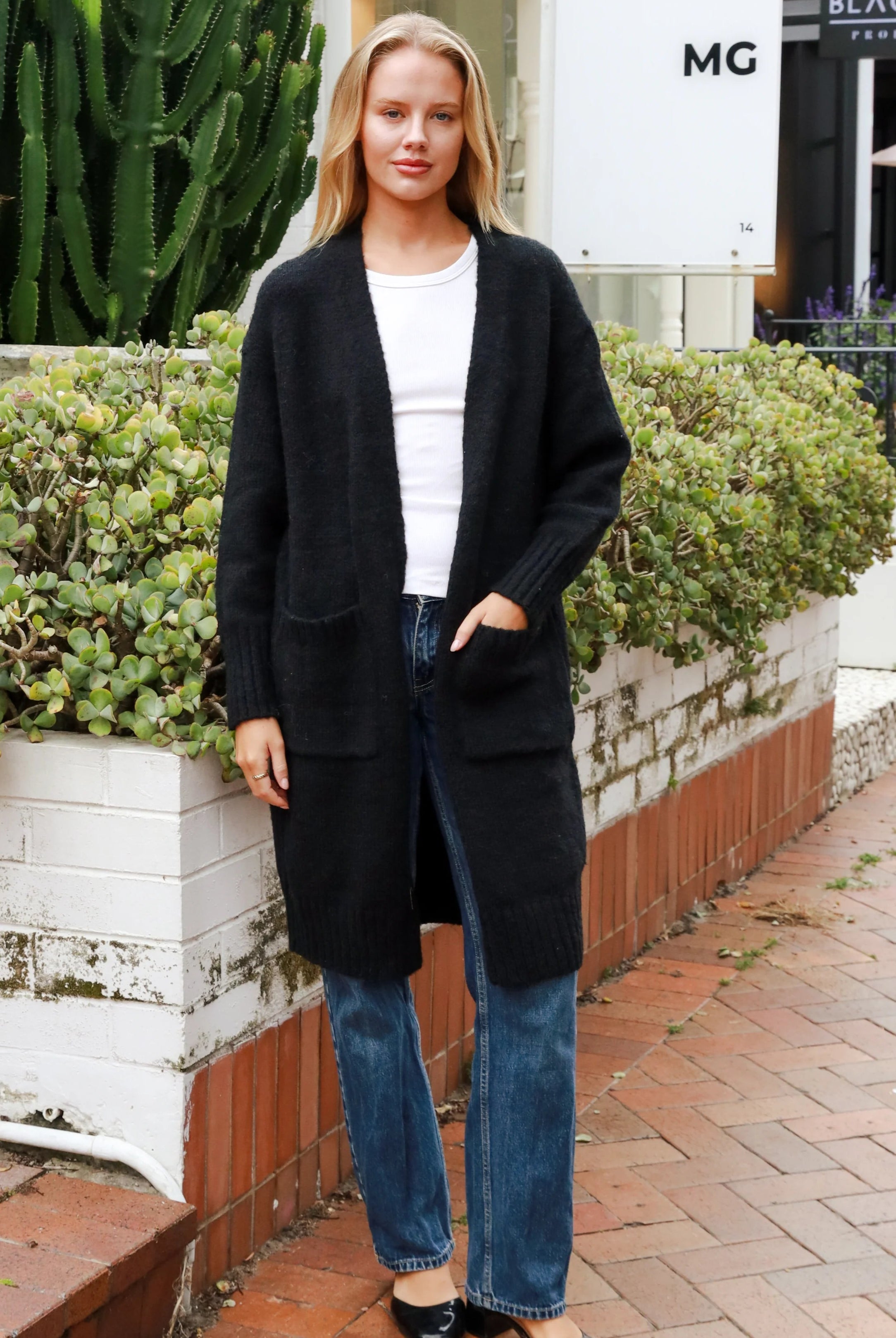 AVAMIA | HAZEL KNIT CARDIGAN BLACK | Bohemian Love Runway