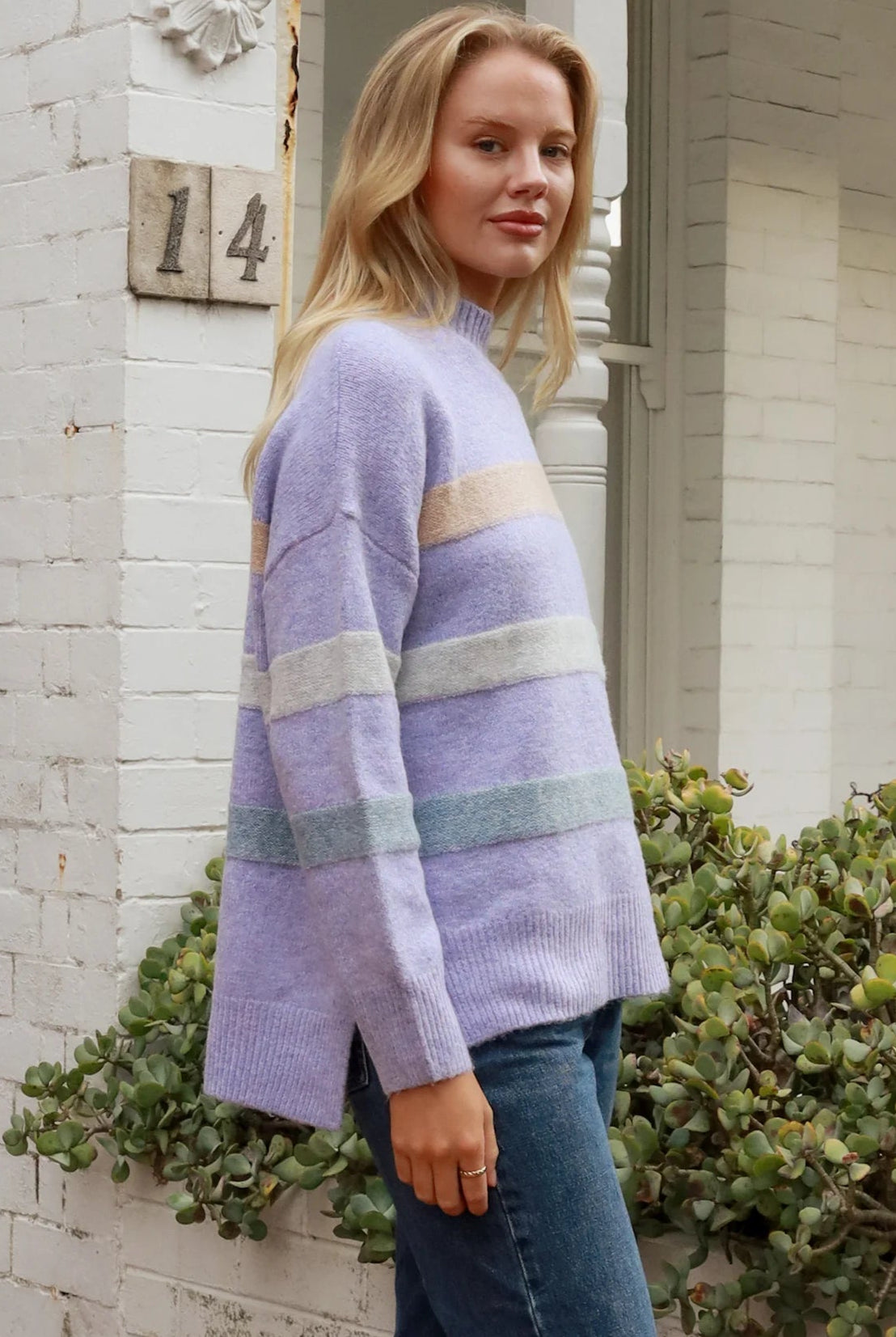 AVAMIA | BELLA KNIT LILAC | Bohemian Love Runway