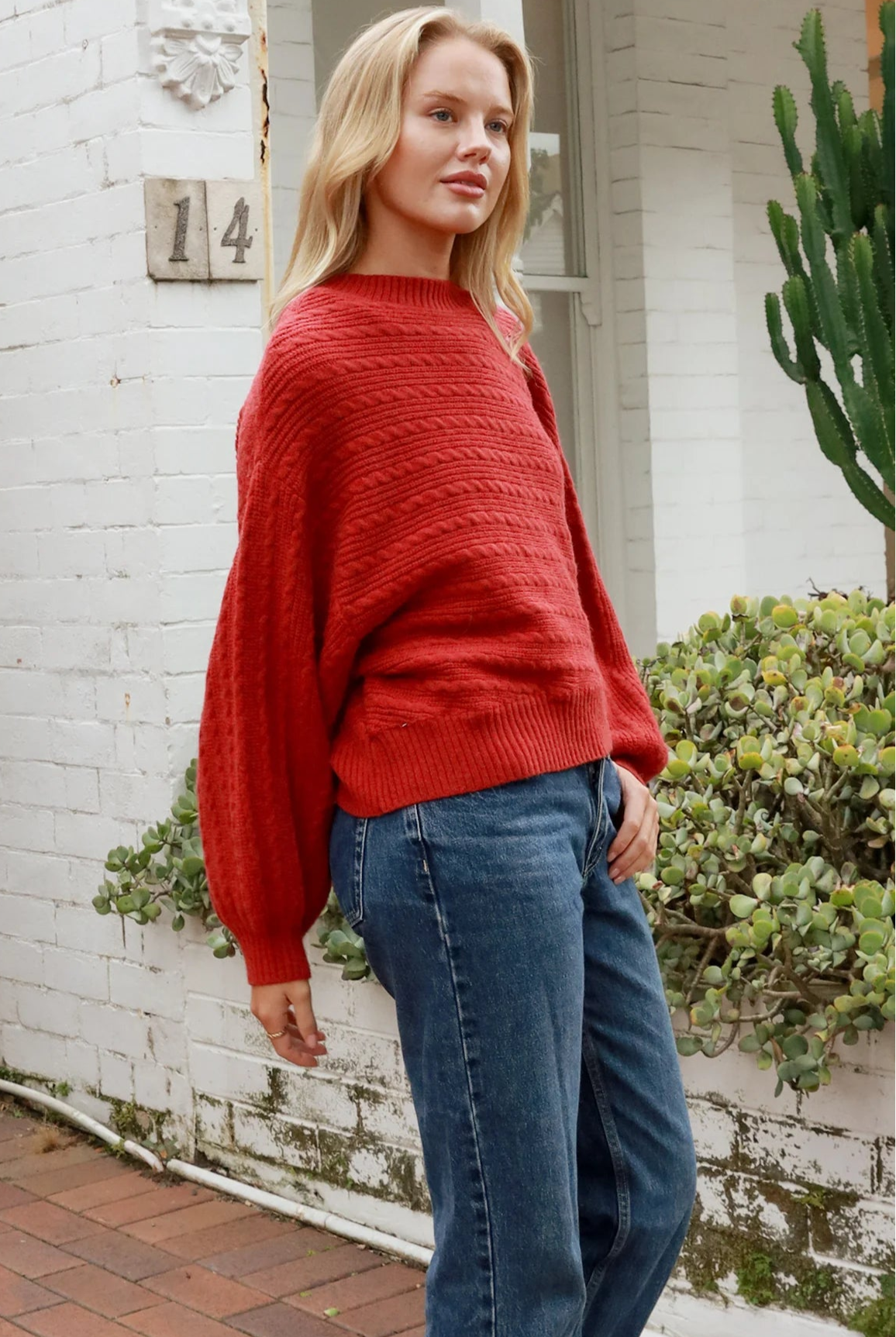 AVAMIA | LOTTIE KNIT | Bohemian Love Runway