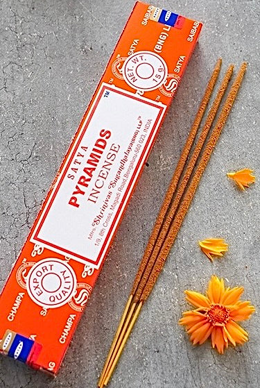 SATYA | PYRAMIDS INCENSE x 3 | Bohemian Love Runway