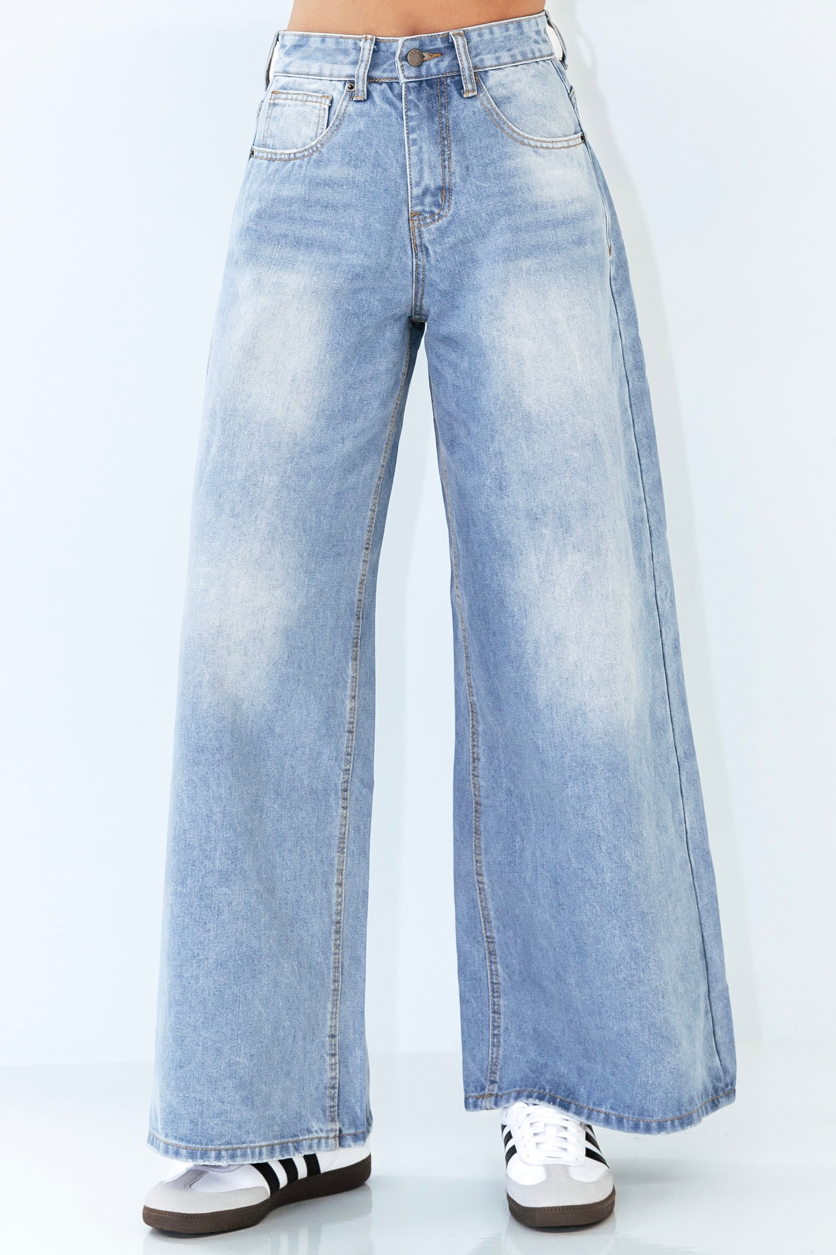 PAPER HEART | BOSS GAL JEAN | Bohemian Love Runway