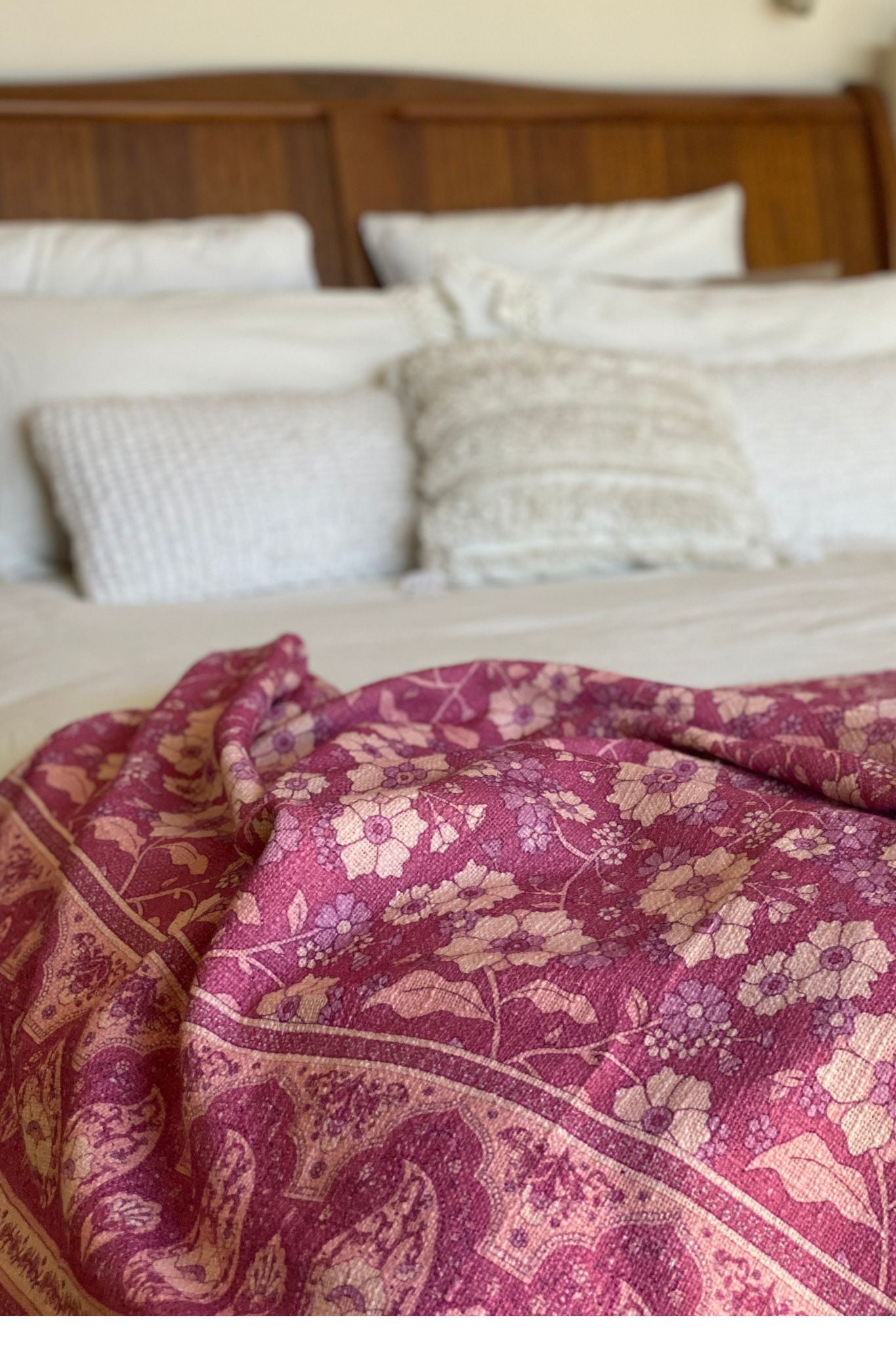 HOUSE OF SKYE | WOODSTOCK THROW RASBERRY | Bohemian Love Runway