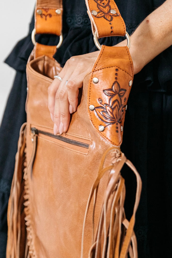 SHOE SHU | ETERNITY LEATHER BAG | Bohemian Love Runway