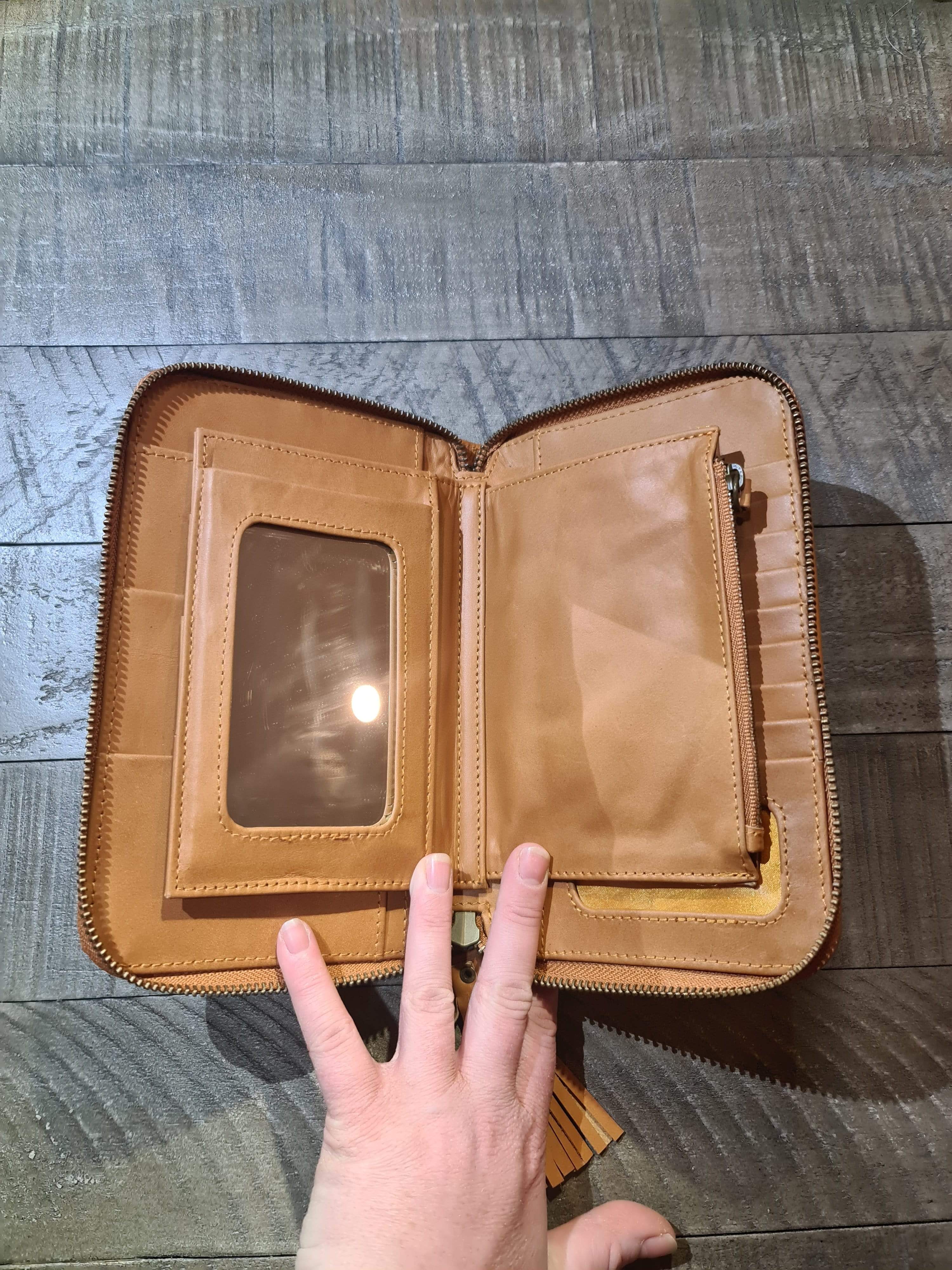 CELESTIAL GYPSY | BUMBLE BEE WALLET TAN | Bohemian Love Runway