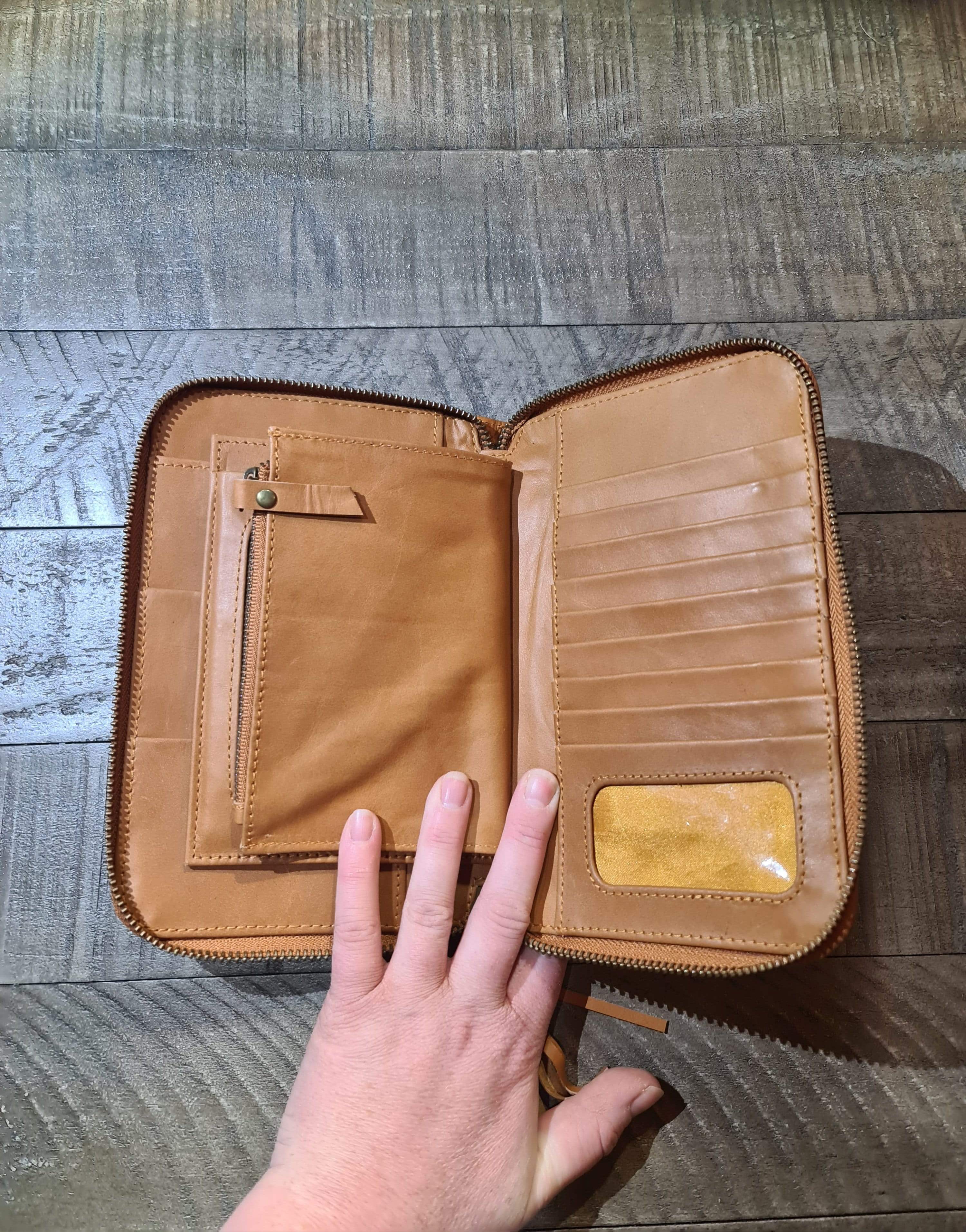 CELESTIAL GYPSY | BUMBLE BEE WALLET TAN | Bohemian Love Runway