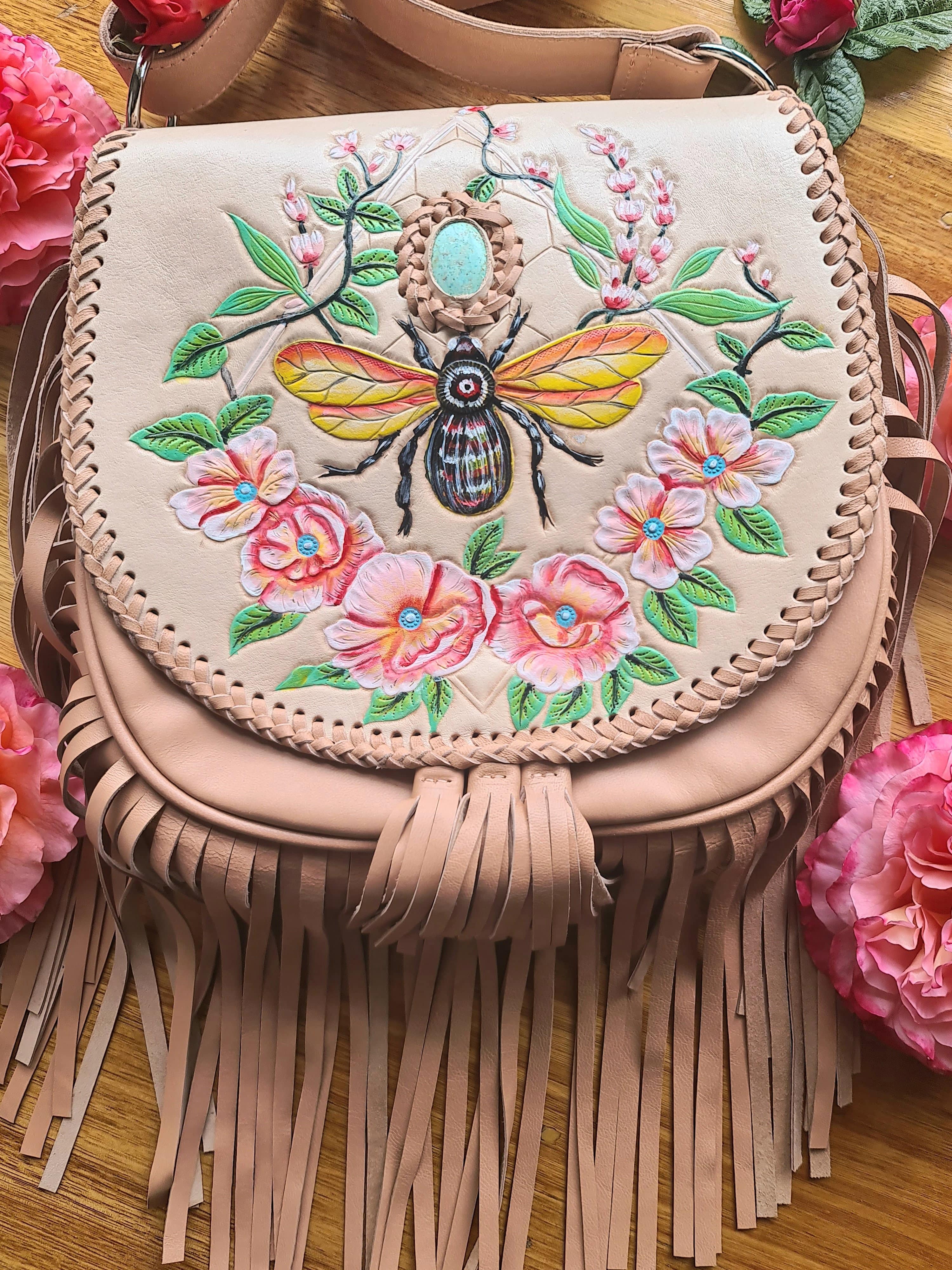 CELESTIAL GYPSY | BUMBLE BEE BAG CREAM NATURAL | Bohemian Love Runway