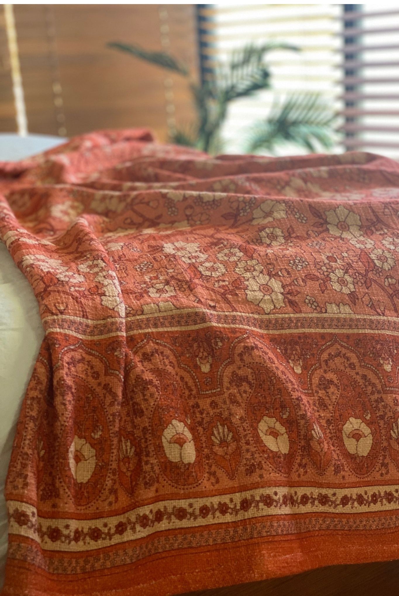 HOUSE OF SKYE | WOODSTOCK THROW STRAWBERRY | Bohemian Love Runway