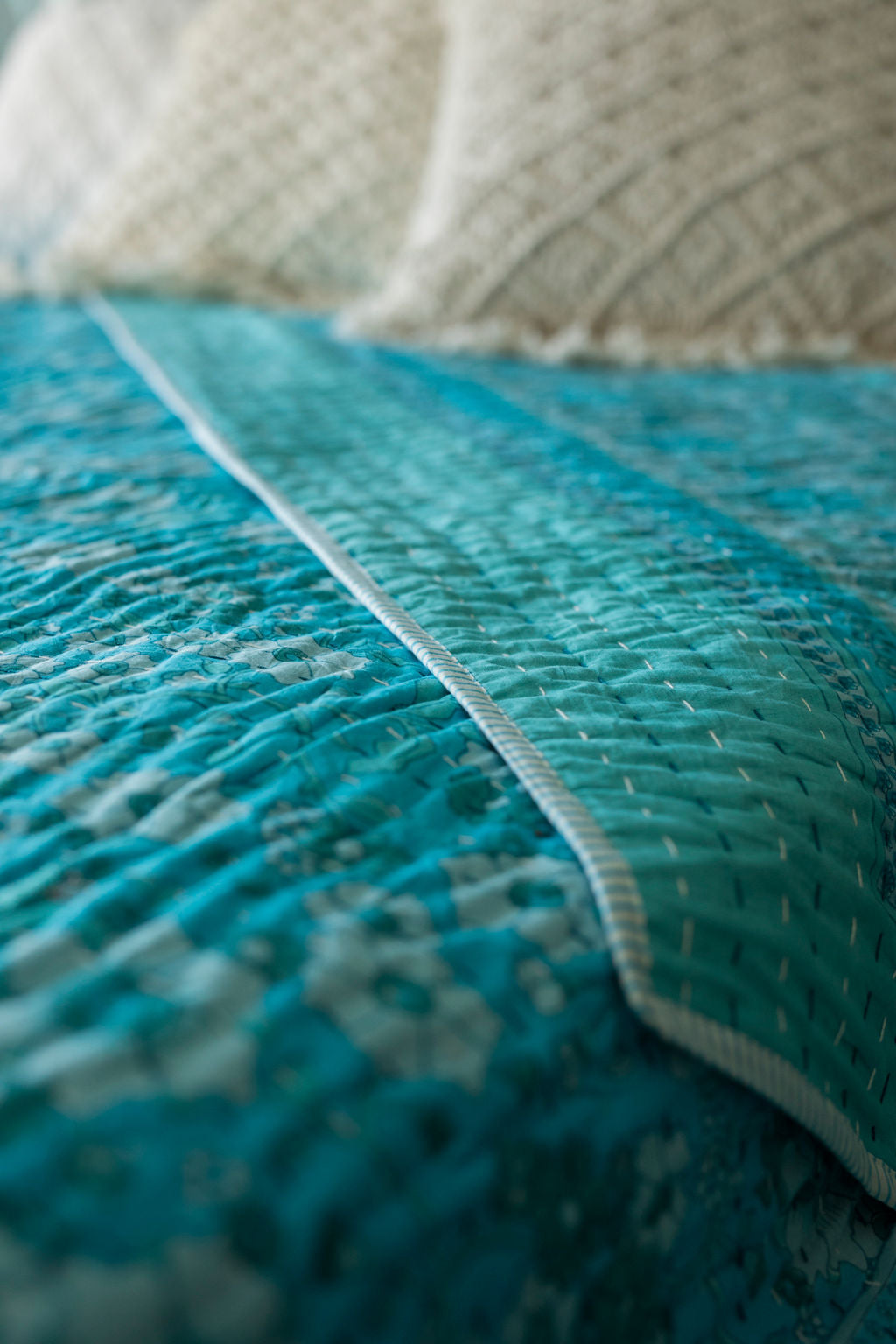 HOUSE OF SKYE | WOODSTOCK QUILT RASPBERRY BLUEBIRD | Bohemian Love Runway
