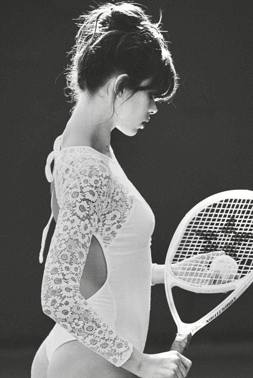 FOR LOVE AND LEMONS SKIVVIES | DAISY BODYSUIT WHITE | Bohemian Love Runway