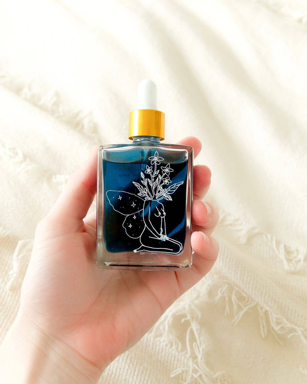 BOPO WOMEN | HORMONE HERO FACE OIL | Bohemian Love Runway