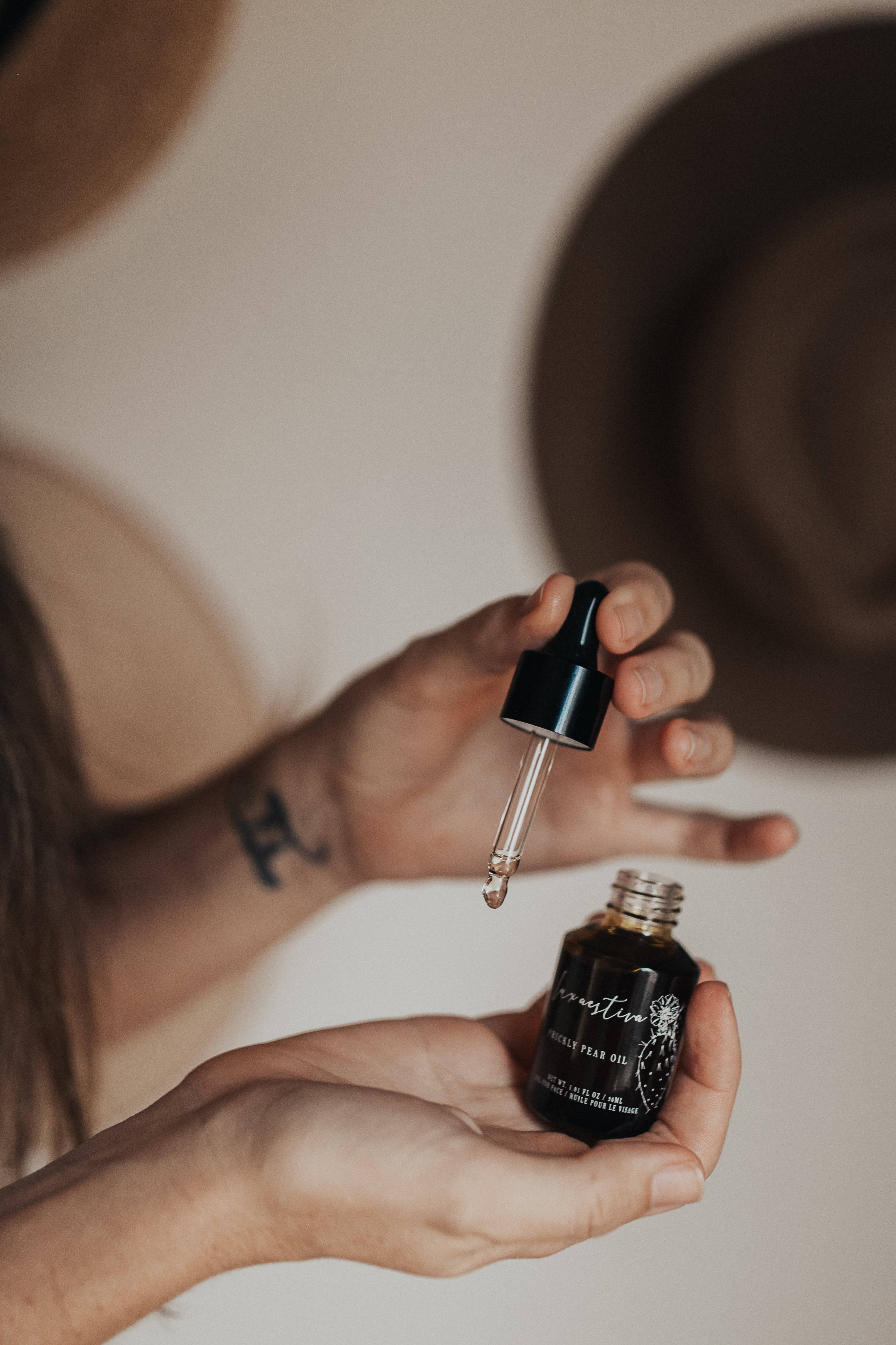 LUXAESTIVA | PRICKLY PEAR OIL | Bohemian Love Runway