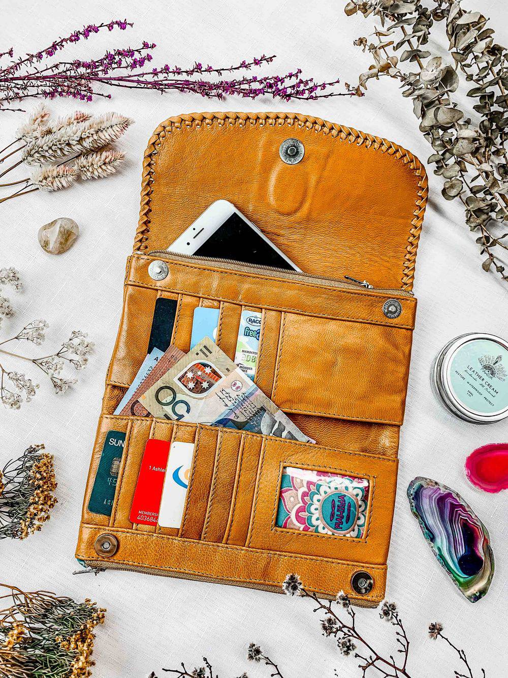 MAHIYA | IVY PURSE | Bohemian Love Runway