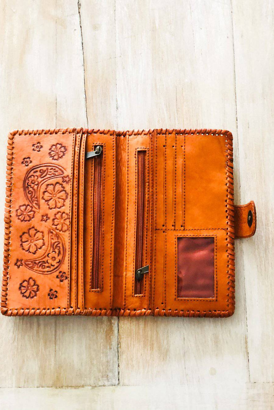 HOUSE OF SKYE | STARDUST SOUL LEATHER WALLET | Bohemian Love Runway