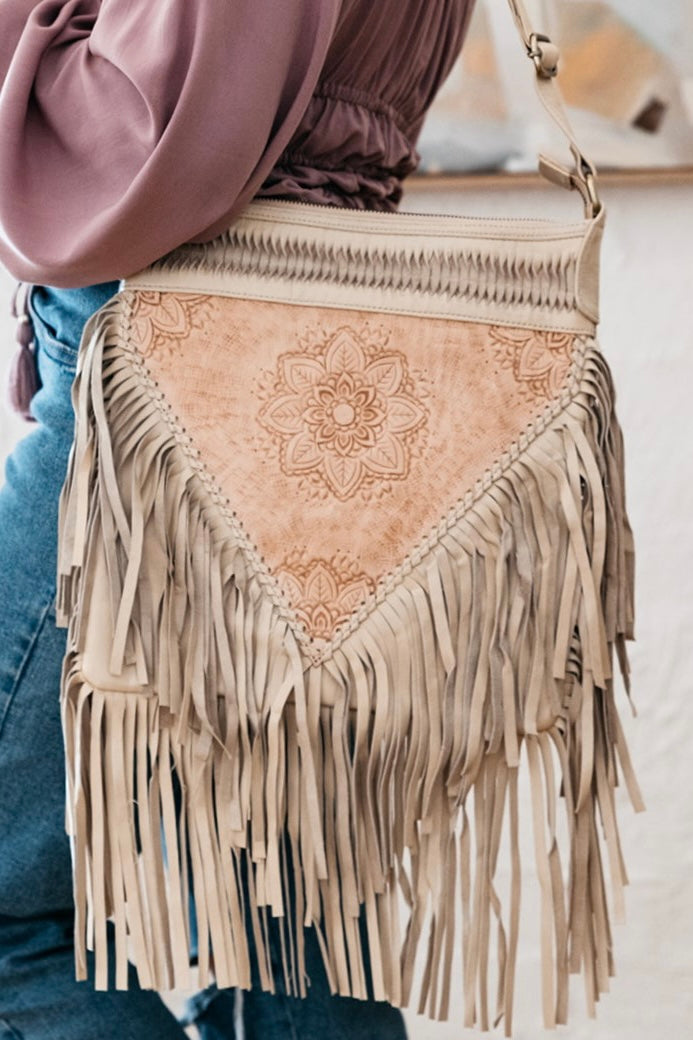 SHOE SHU | HAND TOOLED DETAILED FLOWER & FRINGE BAG CREAM | Bohemian Love Runway