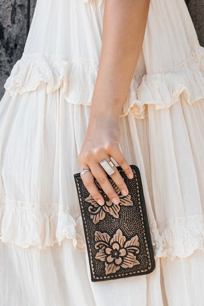 SHOE SHU | HAND TOOLED FLOWER FLAT WALLET VINTAGE BLACK | Bohemian Love Runway