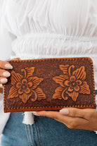 SHOE SHU | HAND TOOLED FLOWER FLAT WALLET VINTAGE BROWN | Bohemian Love Runway