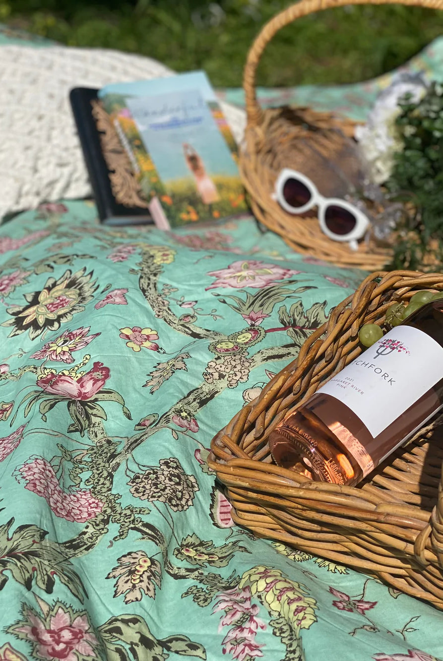 HOUSE OF SKYE | DAISY PICNIC BLANKET AQUARIUS | Bohemian Love Runway