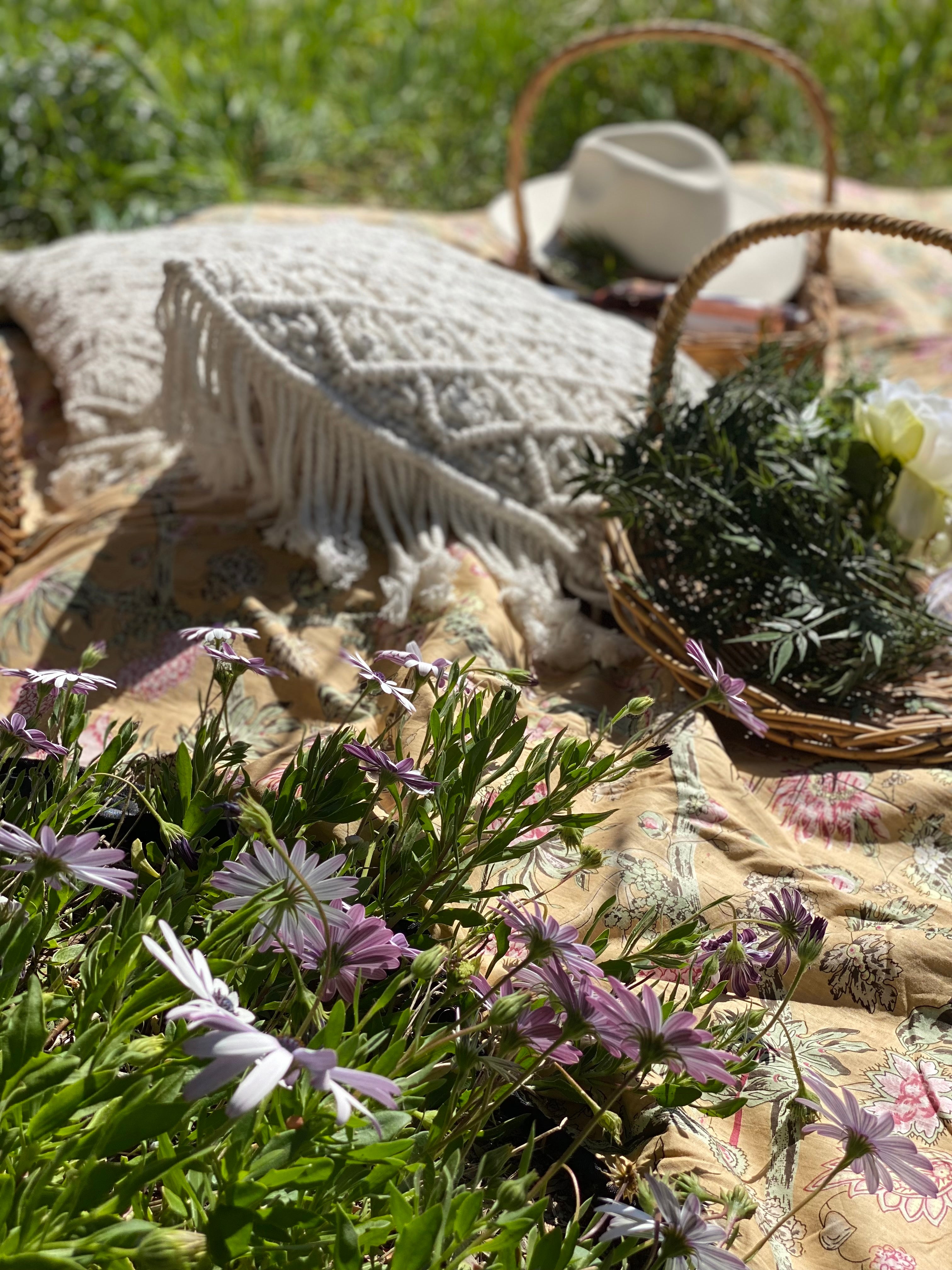 HOUSE OF SKYE | DAISY PICNIC BLANKET AMBER GOLD | Bohemian Love Runway