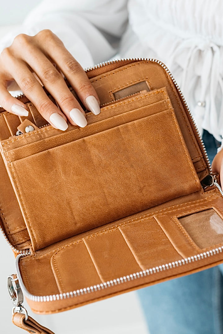 SHOE SHU | SUMMER ZIP ROUND WALLET VINTAGE TAN | Bohemian Love Runway